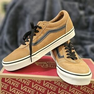 Vans Men’s Low-Top Suede Sneakers in Tan